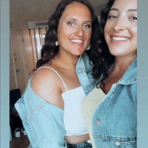 Meet your Posher, Madeline